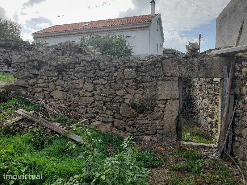 Casa de Aldeia,com terreno. - Grande imagem: 4/5