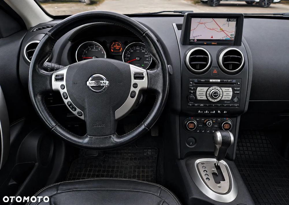 Nissan Qashqai 2.0 CVT tekna - 10