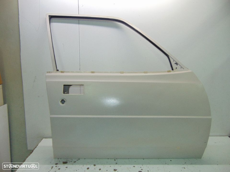 Peugeot 305 portas - 6