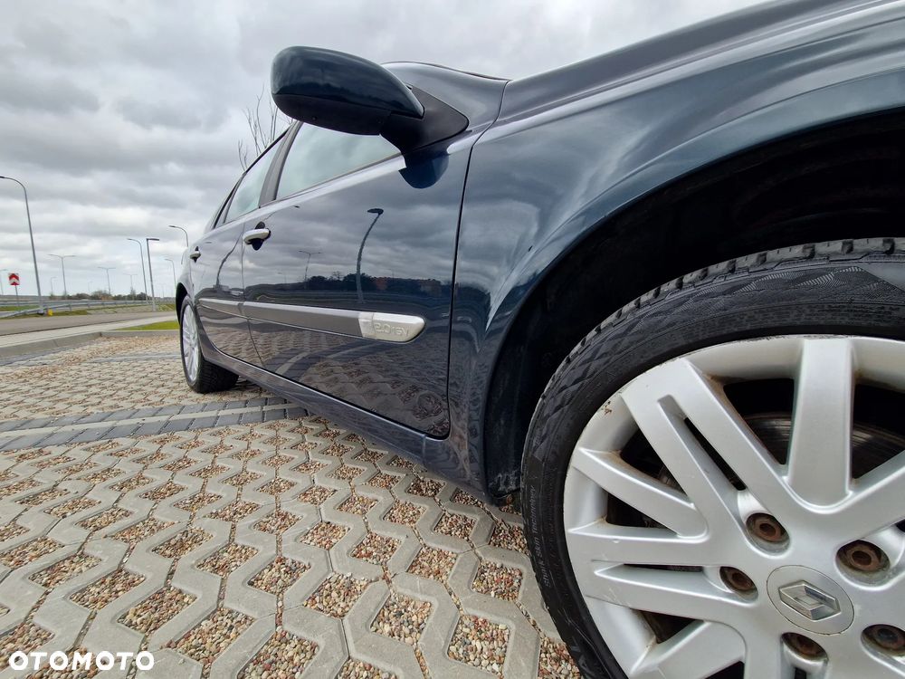 Renault Laguna - 9