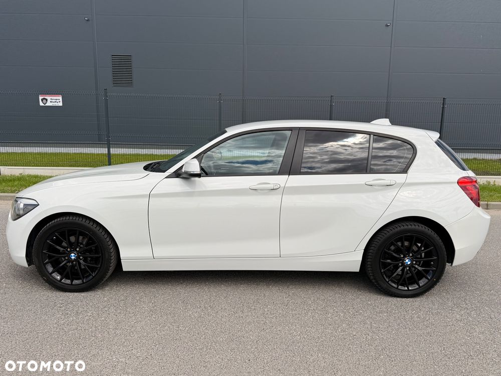 BMW Seria 1 116d - 6