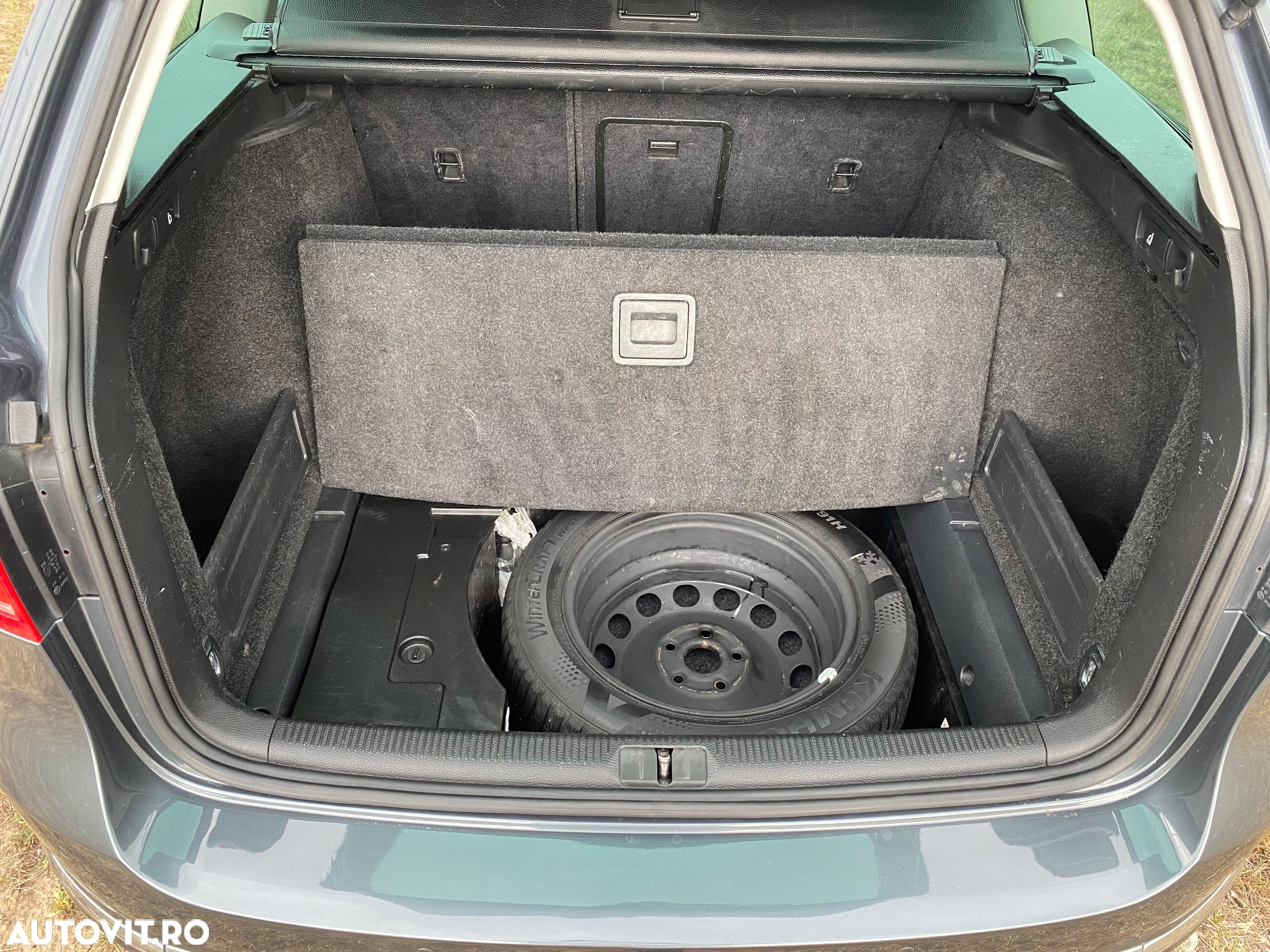 Volkswagen Passat Variant 1.6 TDI BlueMotion - 25