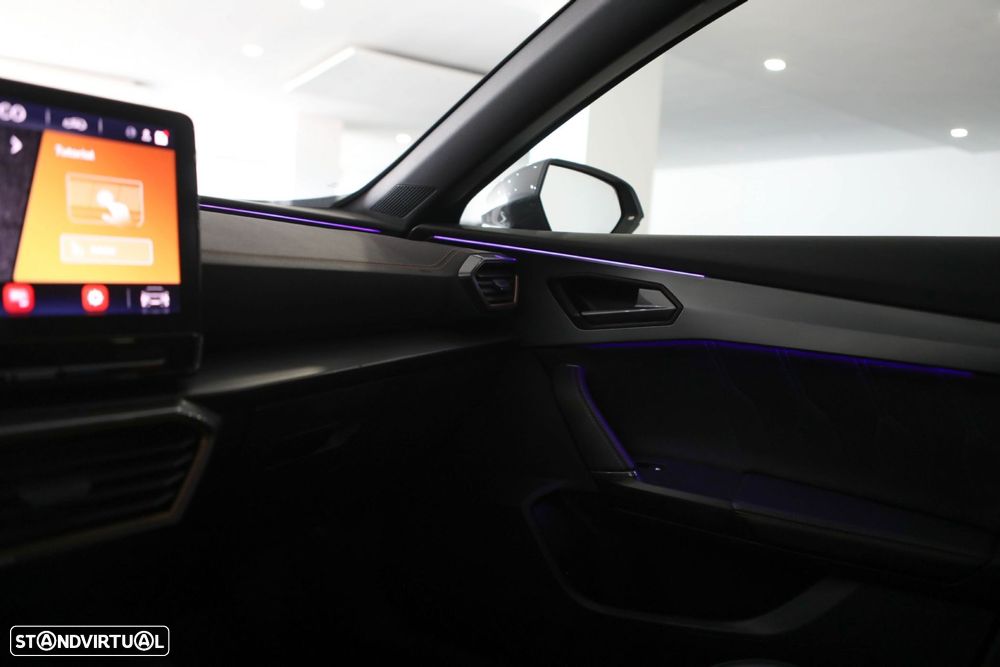 Cupra Formentor 1.4 e-Hybrid DSG VZ - 33