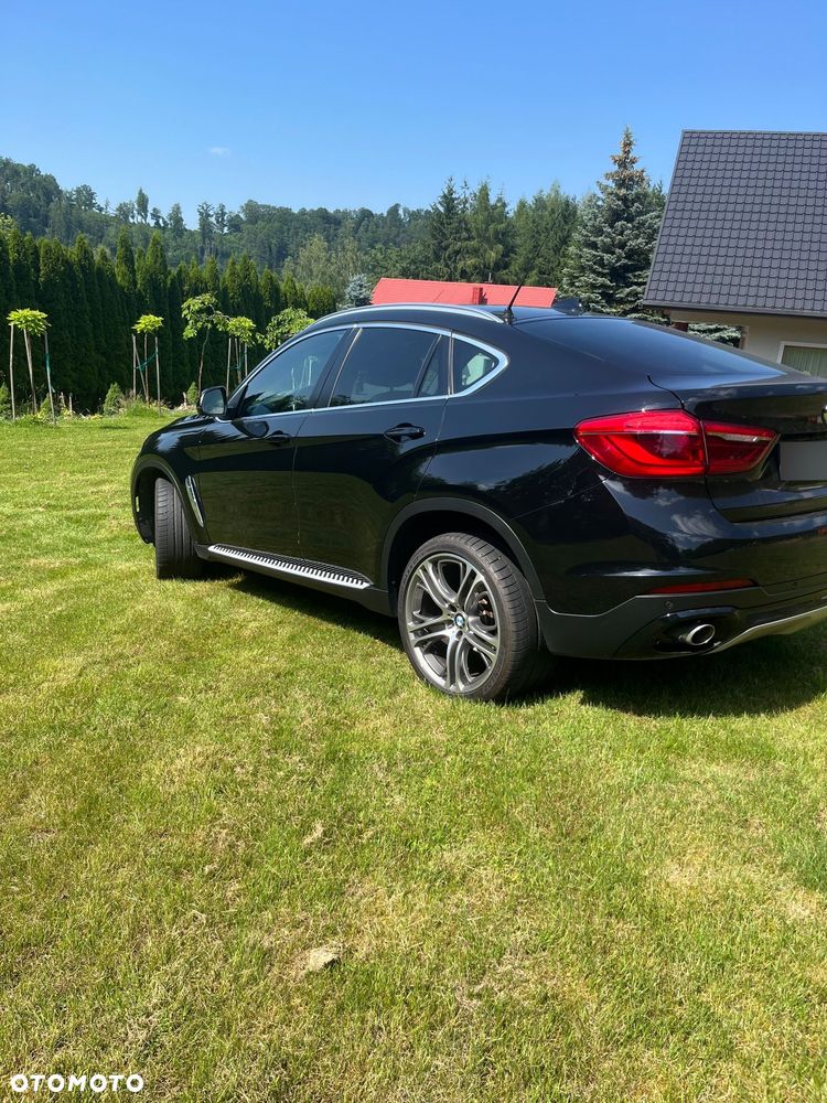 BMW X6 xDrive30d - 14
