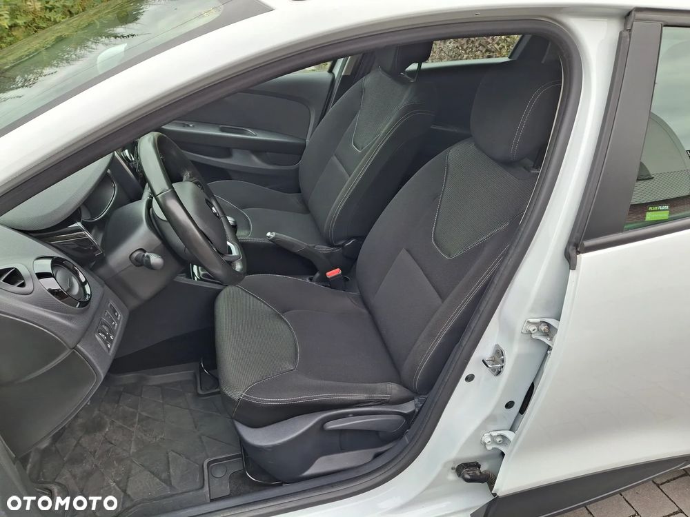 Renault Clio 0.9 TCe Alize - 11