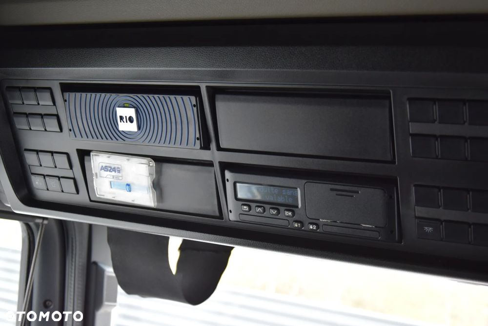 MAN TGS 18.470 / WAGA: 7.200 KG / PRZYSTAWKA PTO / EURO 6 / NOWY MODEL / TEMPOMAT / NAWIGACJA / 2 ZBIORNIKI PALIWA / NISKI PRZEBIEG / SERWISOWANY / SPROWADZONY - 35