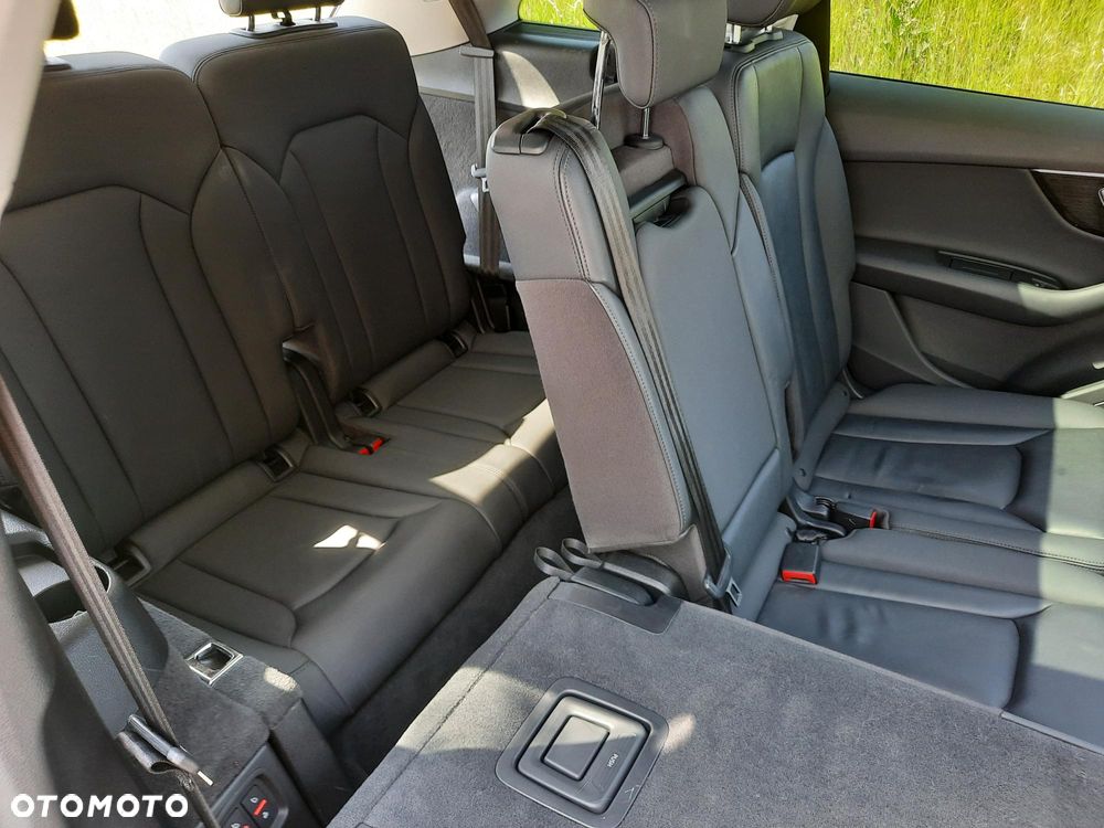 Audi Q7 - 29