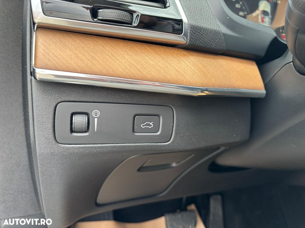 Volvo XC 90 D5 AWD Geartronic Inscription - 15