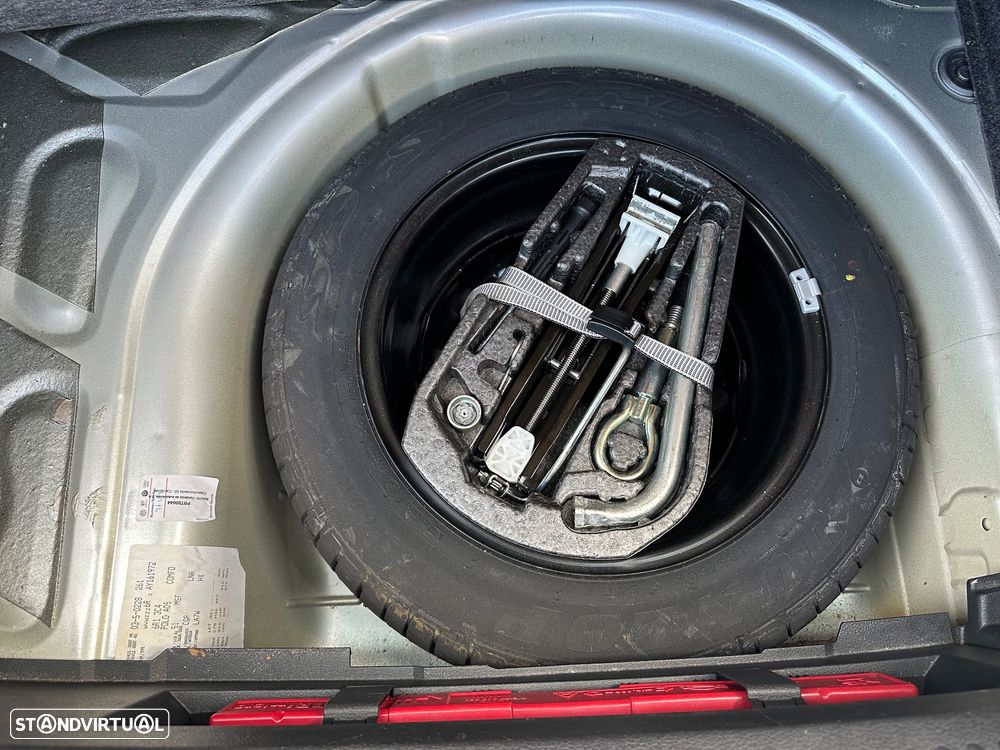 VW Polo 1.2 Confortline - 28