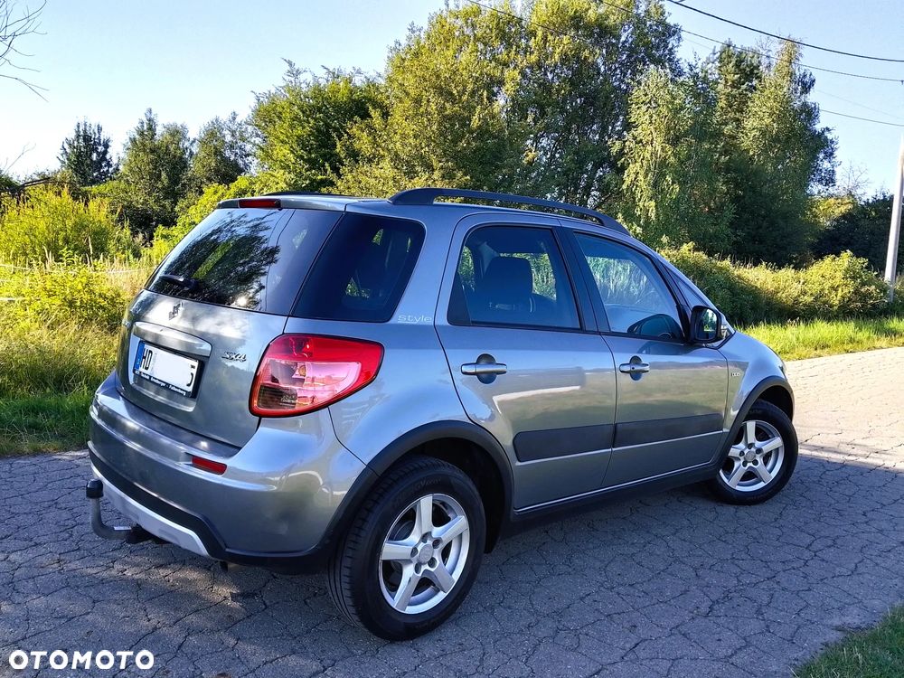 Suzuki SX4 - 3