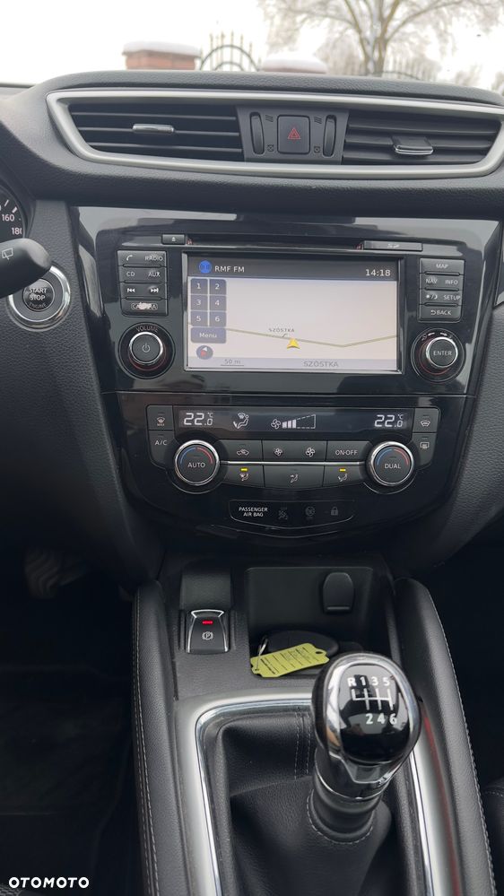 Nissan Qashqai 1.6 DIG-T 360 - 16