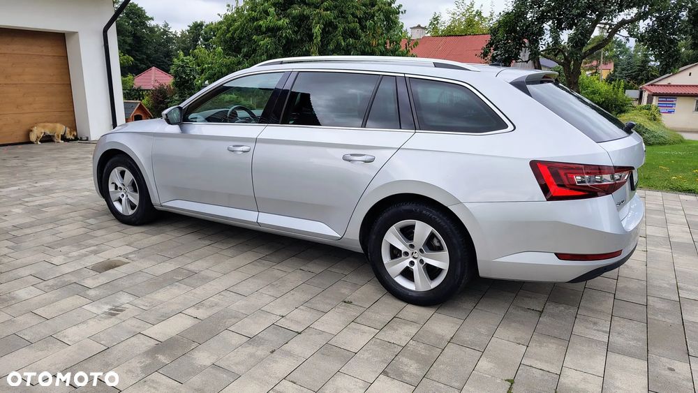 Skoda Superb 2.0 TDI 4x4 Ambition DSG - 10