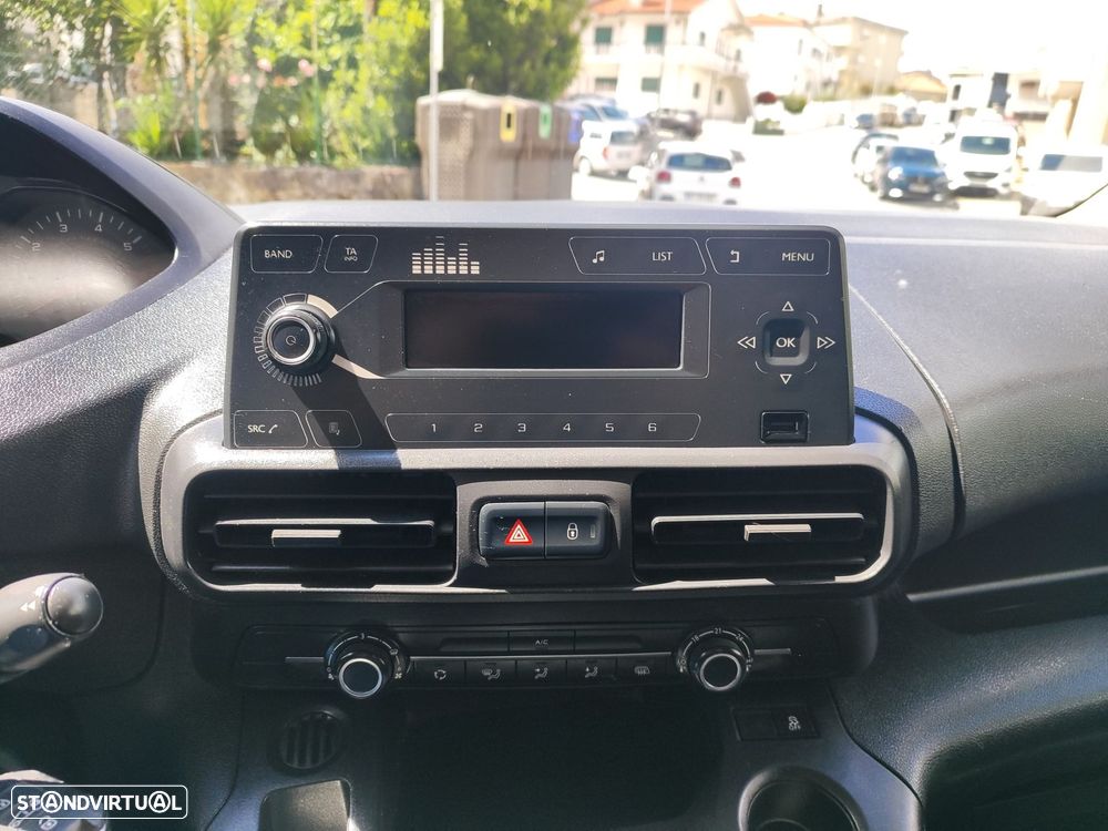 Peugeot Partner 1.5 BlueHDi Pro Longa - 11