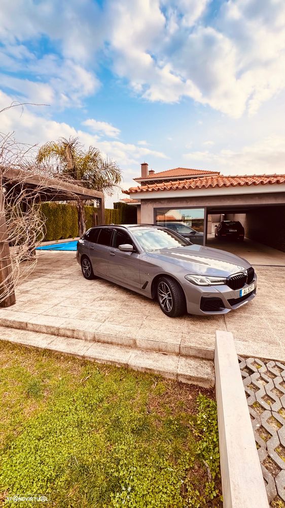 BMW 530 e Pack Desportivo M - 14