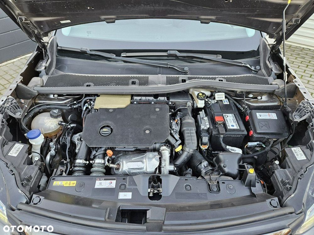 Peugeot 2008 1.5 BlueHDi Active Pack S&S - 24