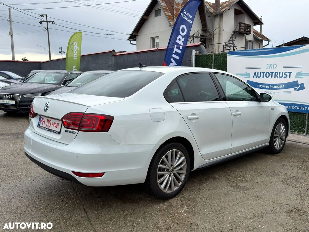 Volkswagen Jetta 1.4 DSG Highline - 19