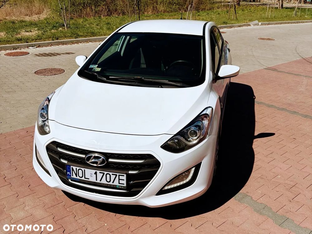 Hyundai i30 1.6 CRDi BlueDrive Classic - 3