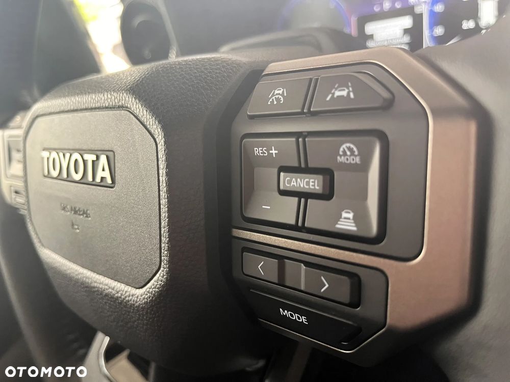 Toyota Land Cruiser LC 2.8 D-4D mHEV Executive - 17
