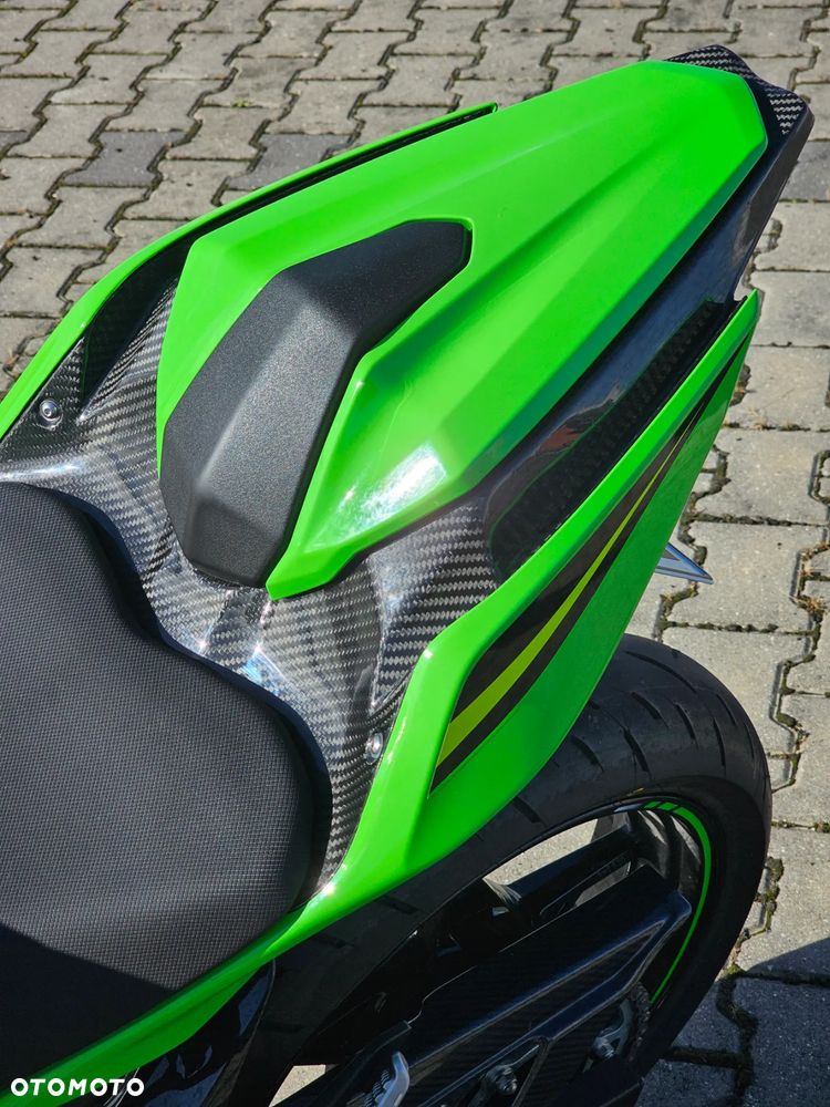 Kawasaki Ninja 400 - 16