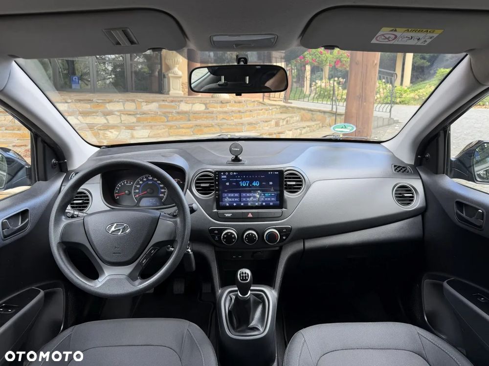 Hyundai i10 1.0 YES - 24