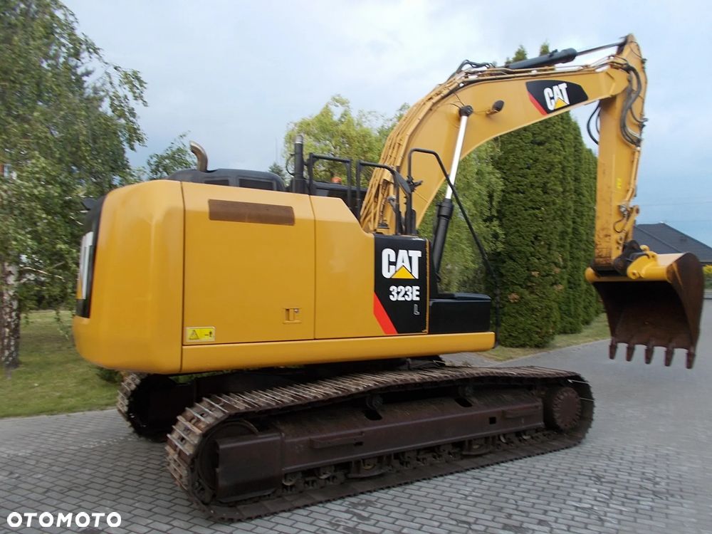 Caterpillar 323E - 6
