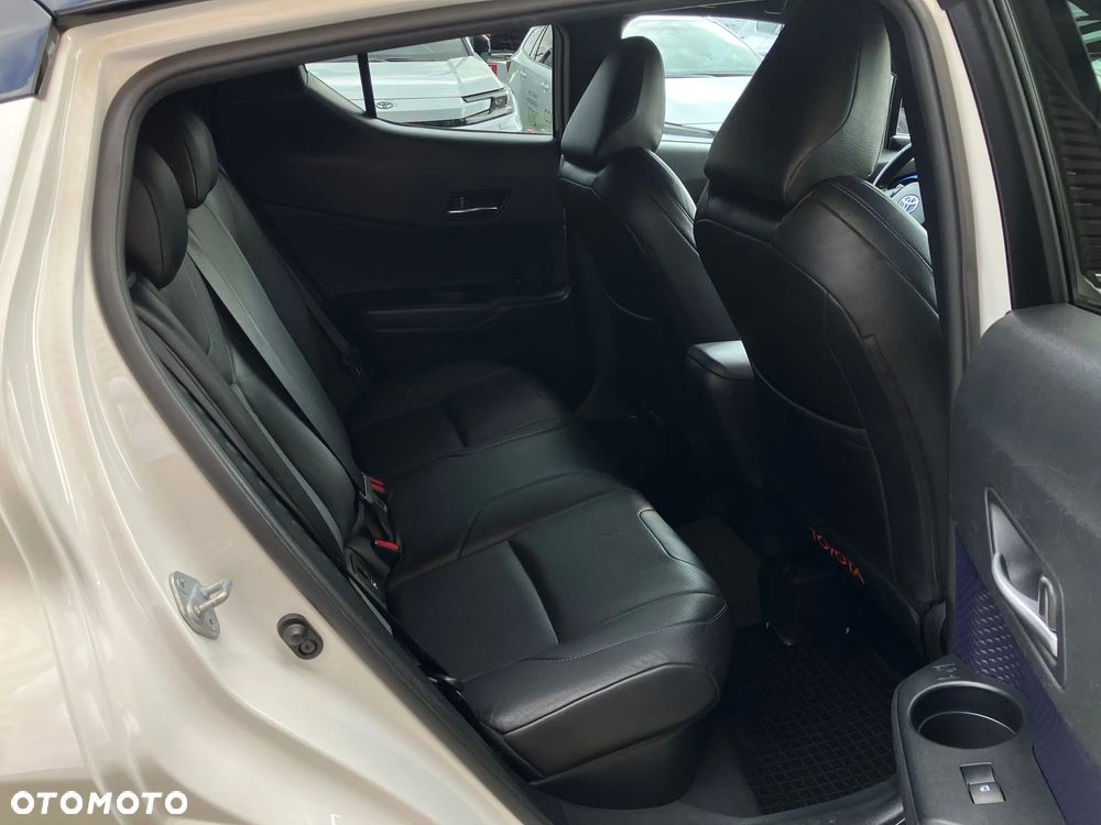 Toyota C-HR 1.8 Hybrid Dynamic - 21