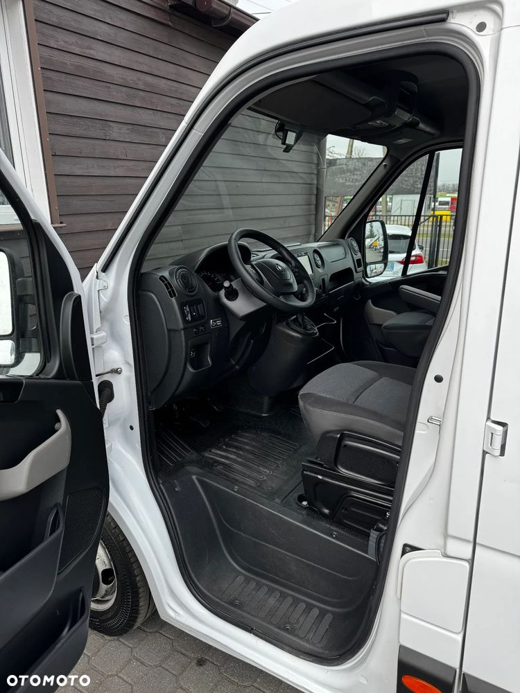 Renault Master - 11