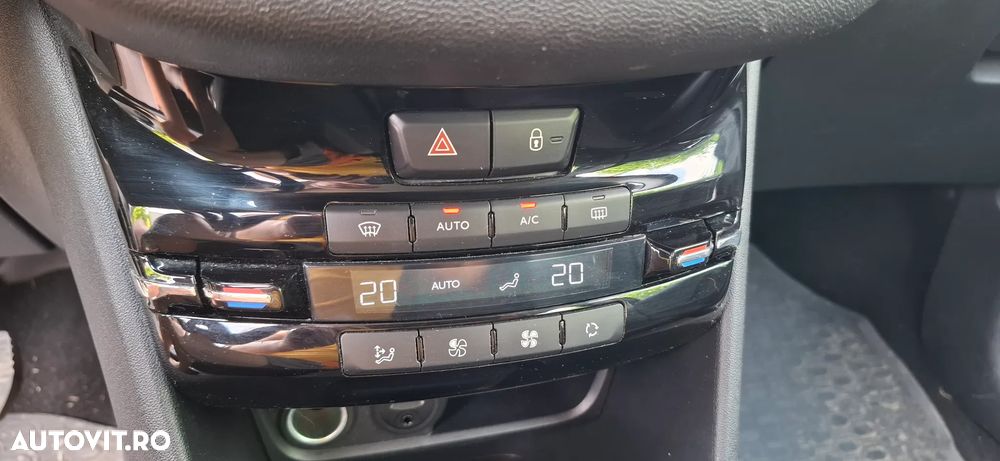 Peugeot 208 82 VTI Active - 14