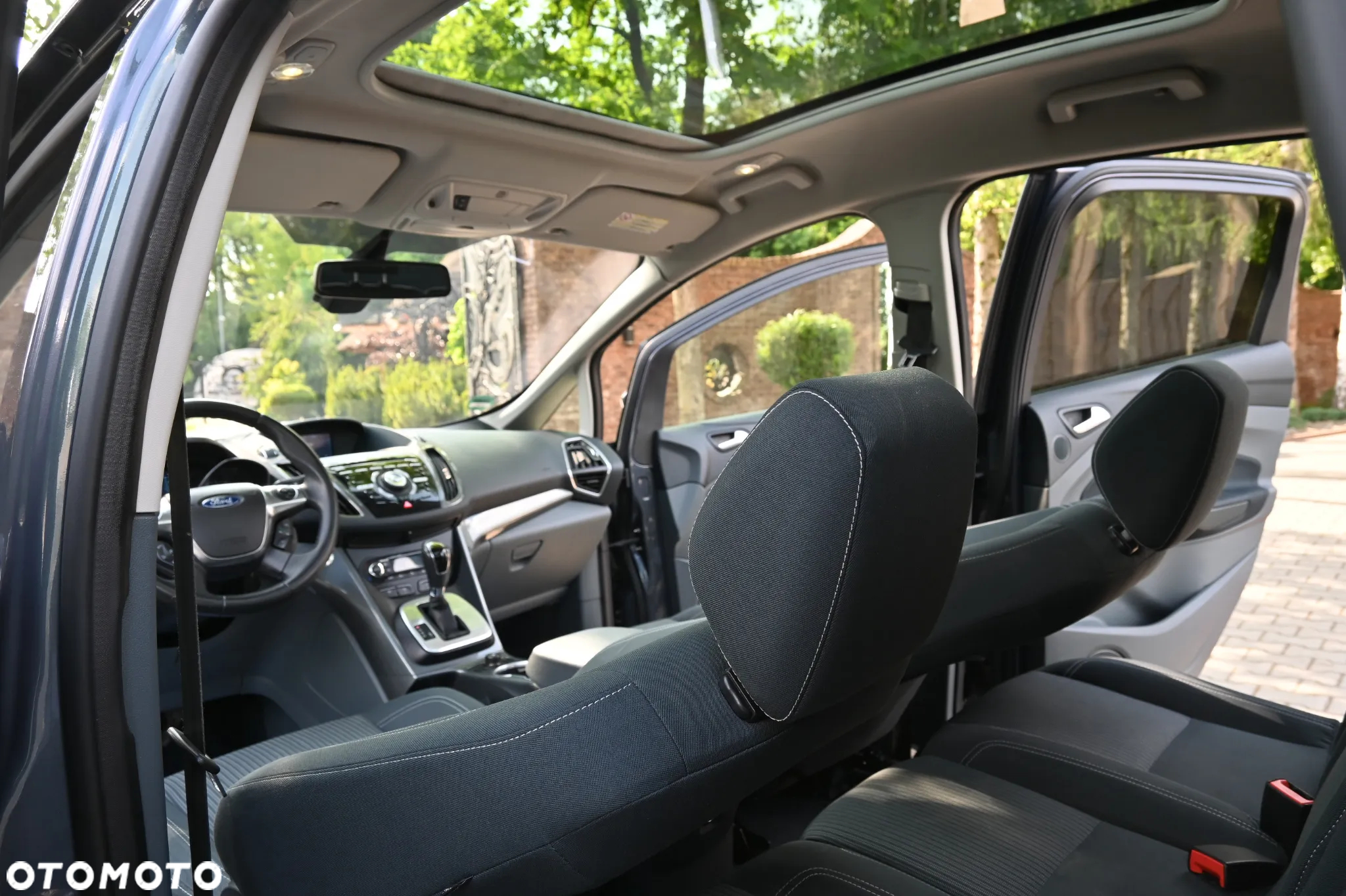 Ford C-MAX 2.0 TDCi Titanium - 38