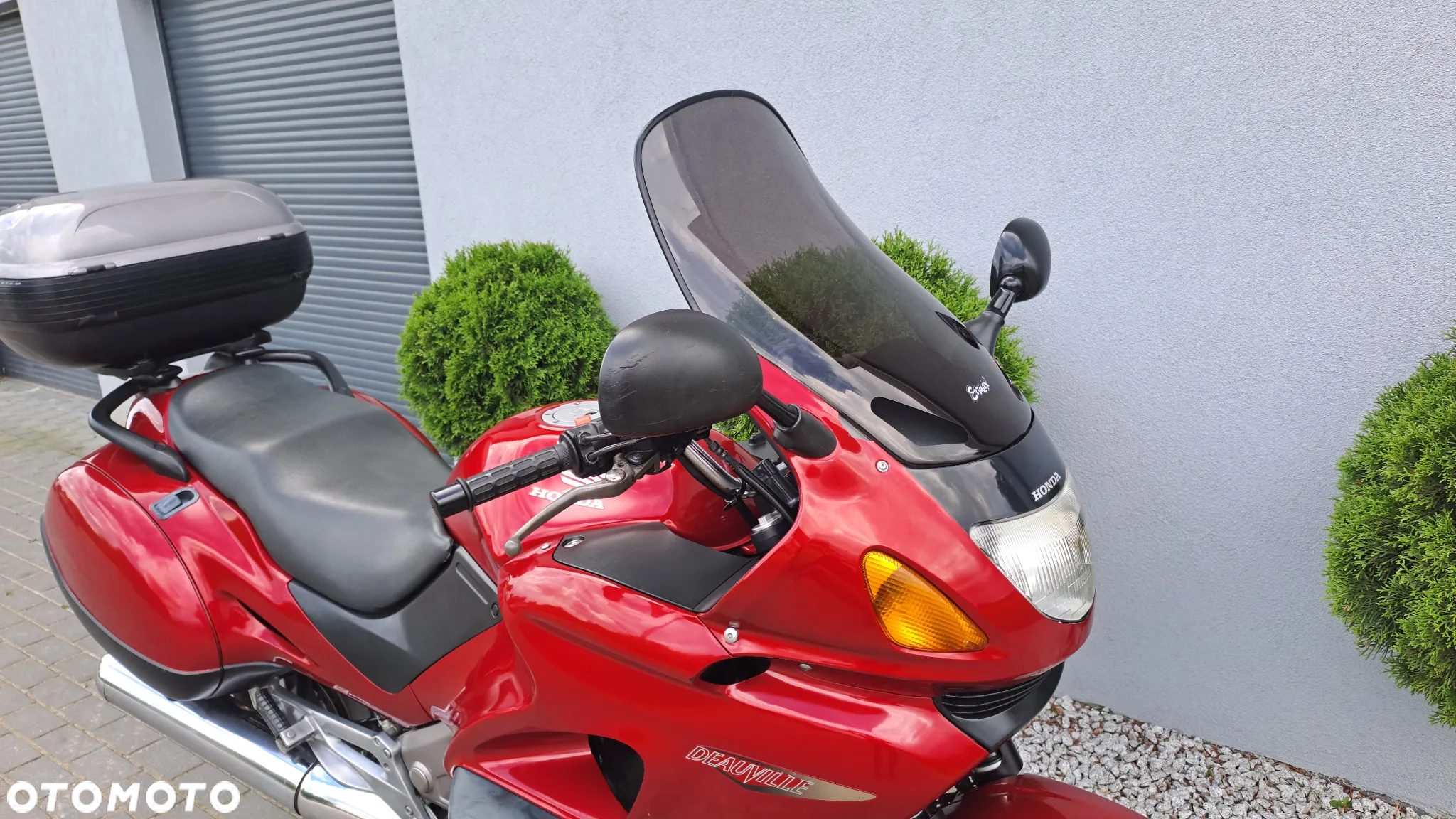 Honda NTV - 8