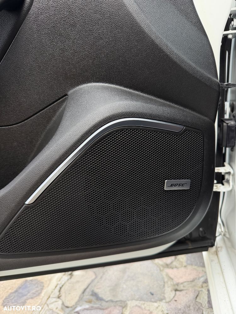 Renault Megane ENERGY dCi 130 BOSE EDITION - 15