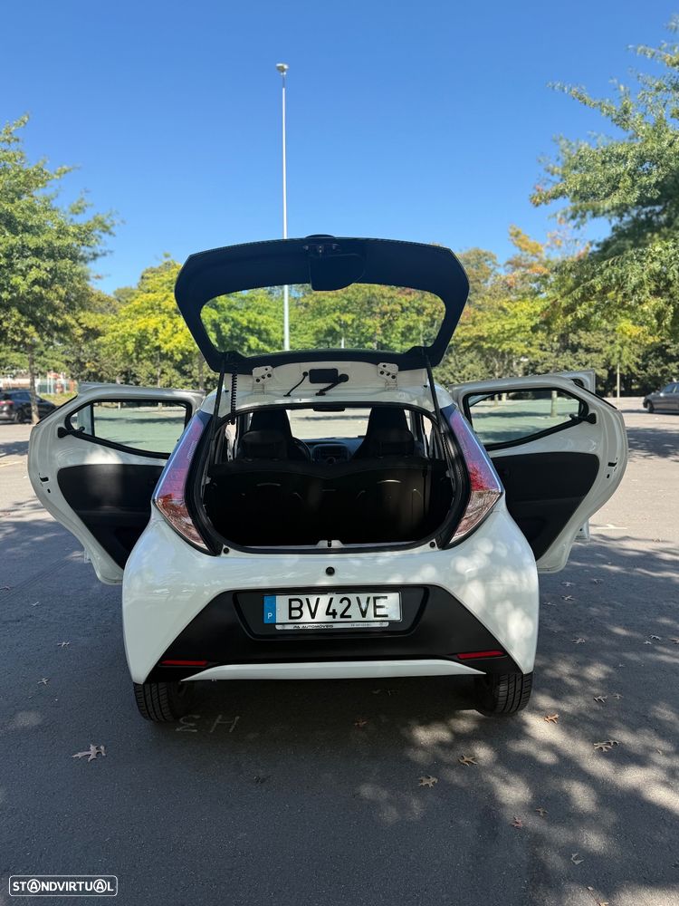 Toyota Aygo 1.0 - 9