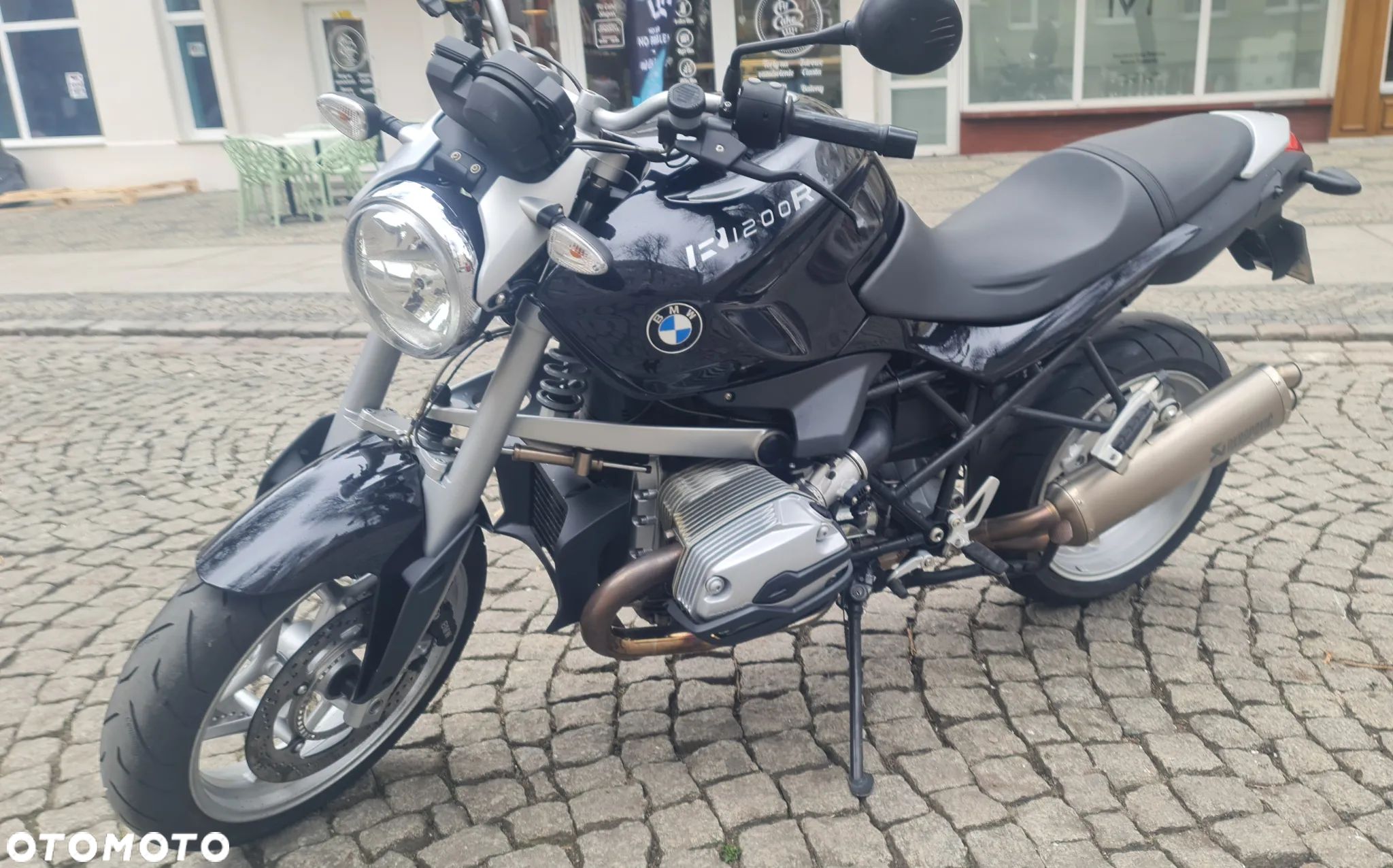 BMW R - 1