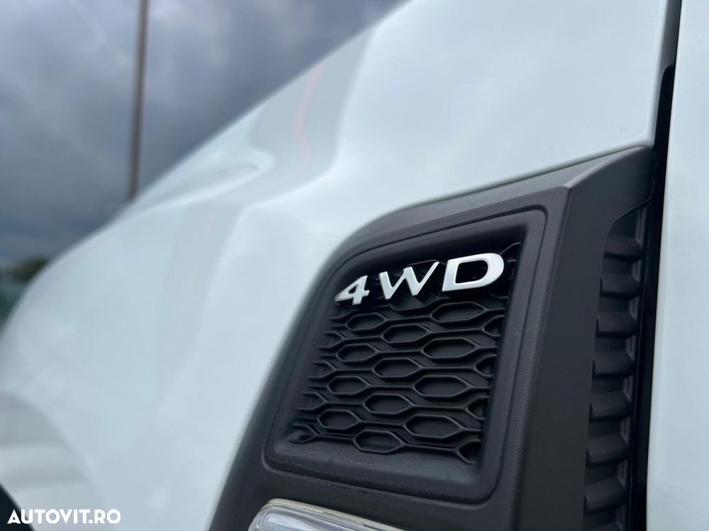 Dacia Duster 1.5 Blue dCi 4WD Comfort - 11
