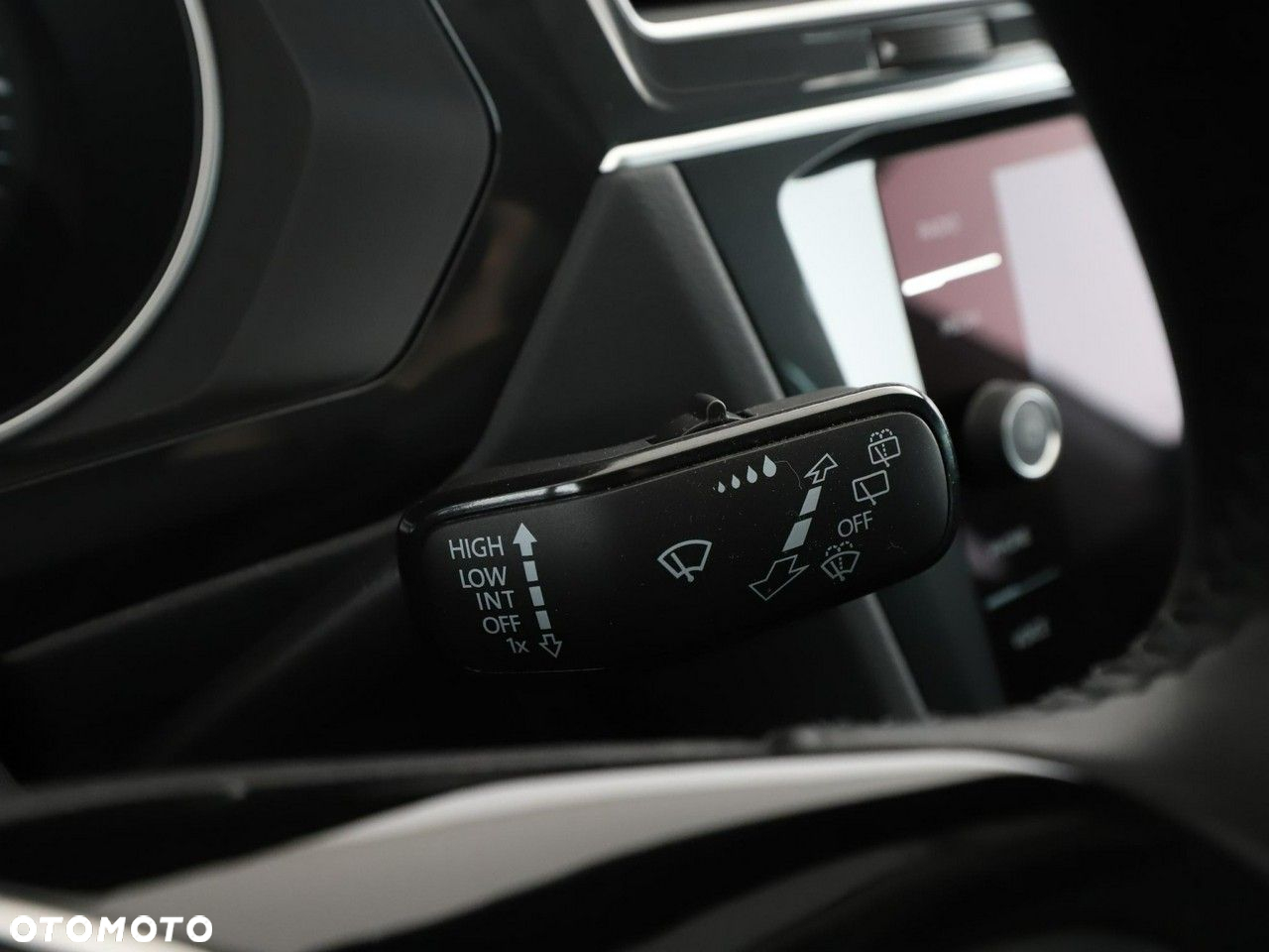 Volkswagen Tiguan 2.0 TDI SCR Join - 34