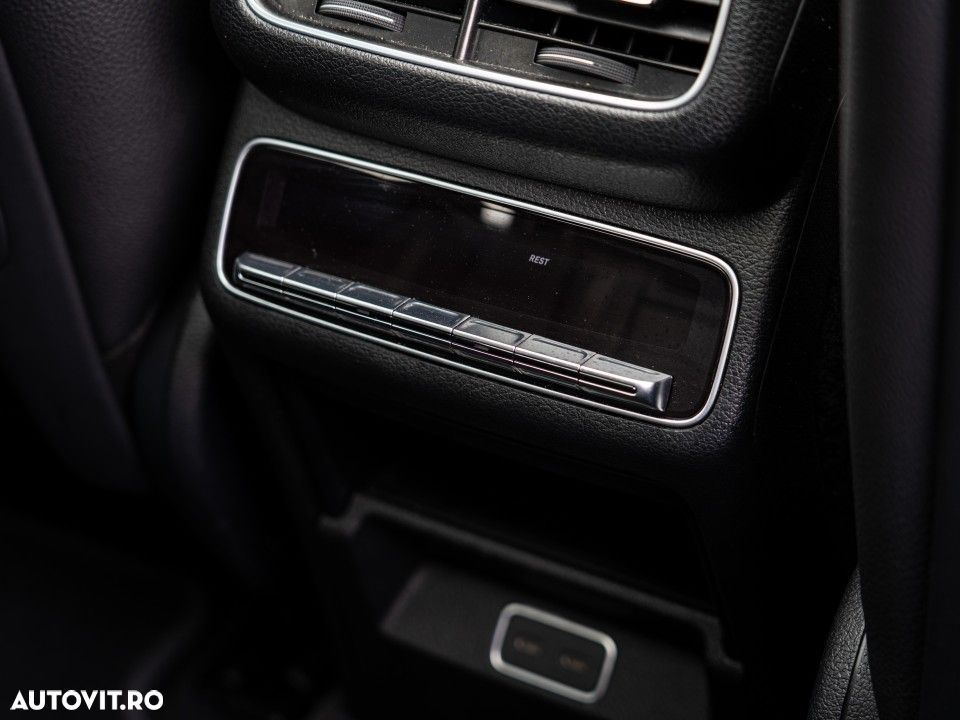 Mercedes-Benz GLE - 33