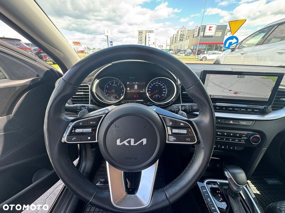 Kia Ceed 1.5 T-GDI Tribute DCT - 17