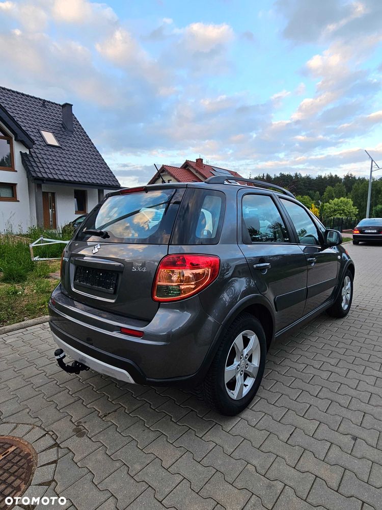 Suzuki SX4 - 5