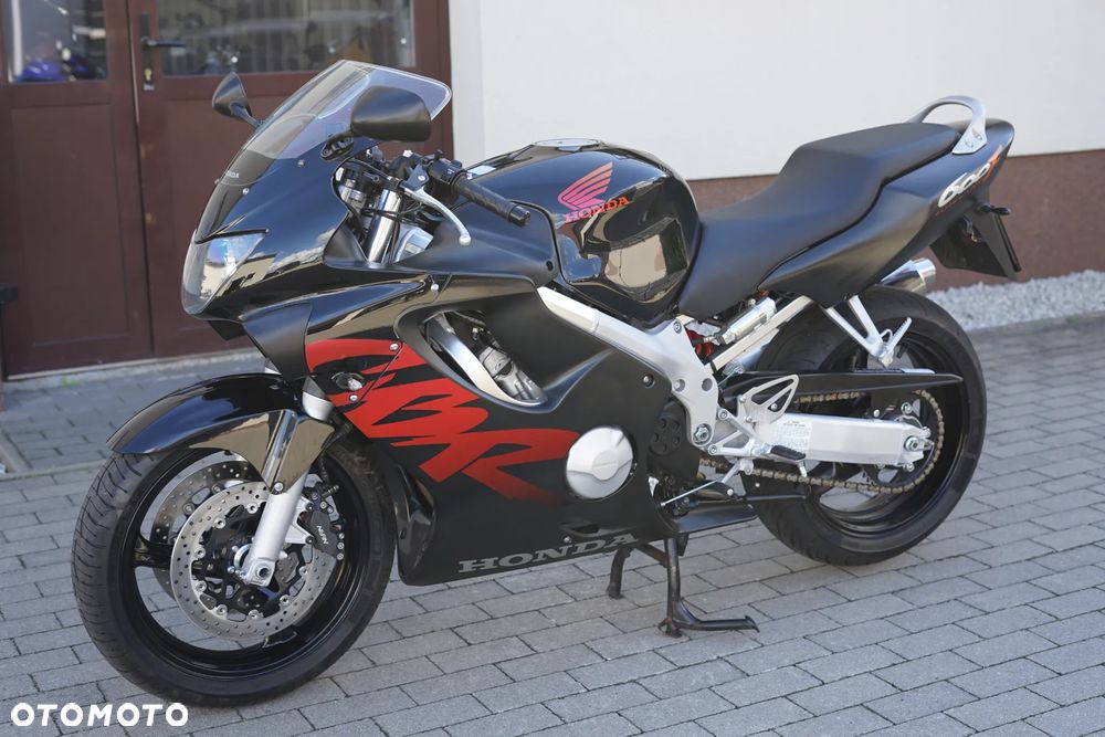 Honda CBR - 21