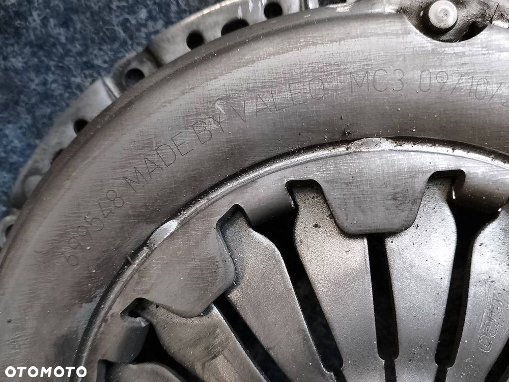 SPRZĘGŁO KOMPLETNE VW GOLF PLUS 030105271D 699548  101023  700297 1.4 16V - 8