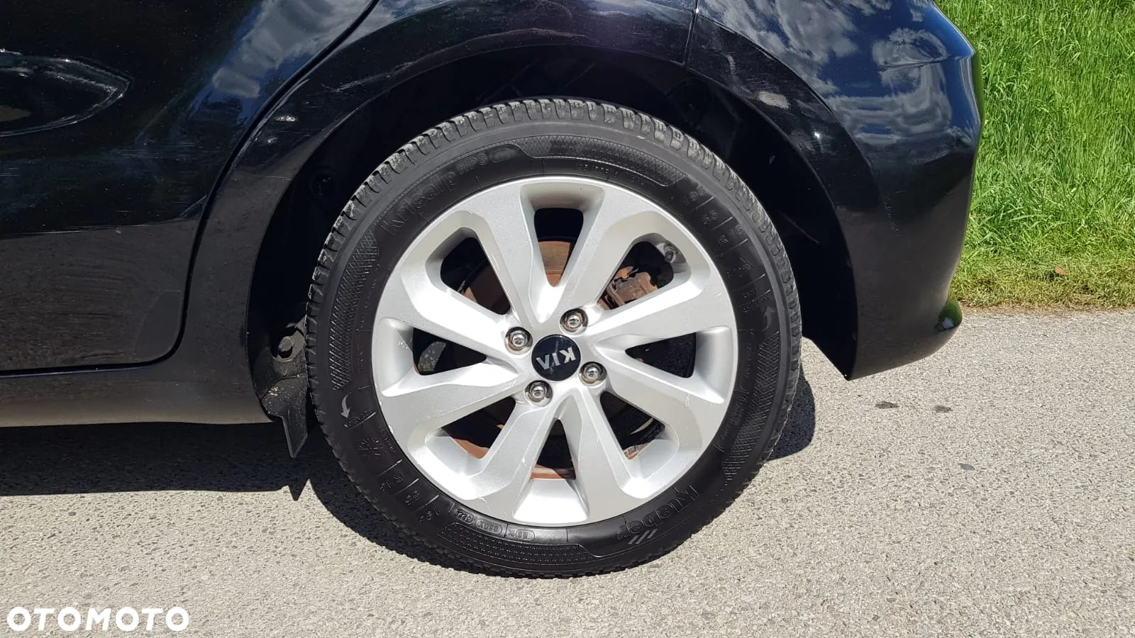 Kia Rio - 26