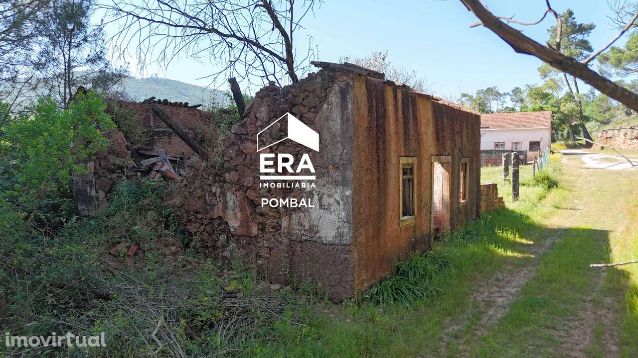 Moradia para recuperação, localizada em Alvaiázere - Grande imagem: 4/17