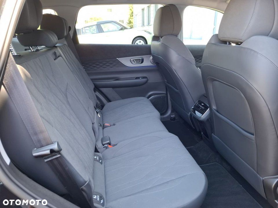 Chery Tiggo 8 - 9