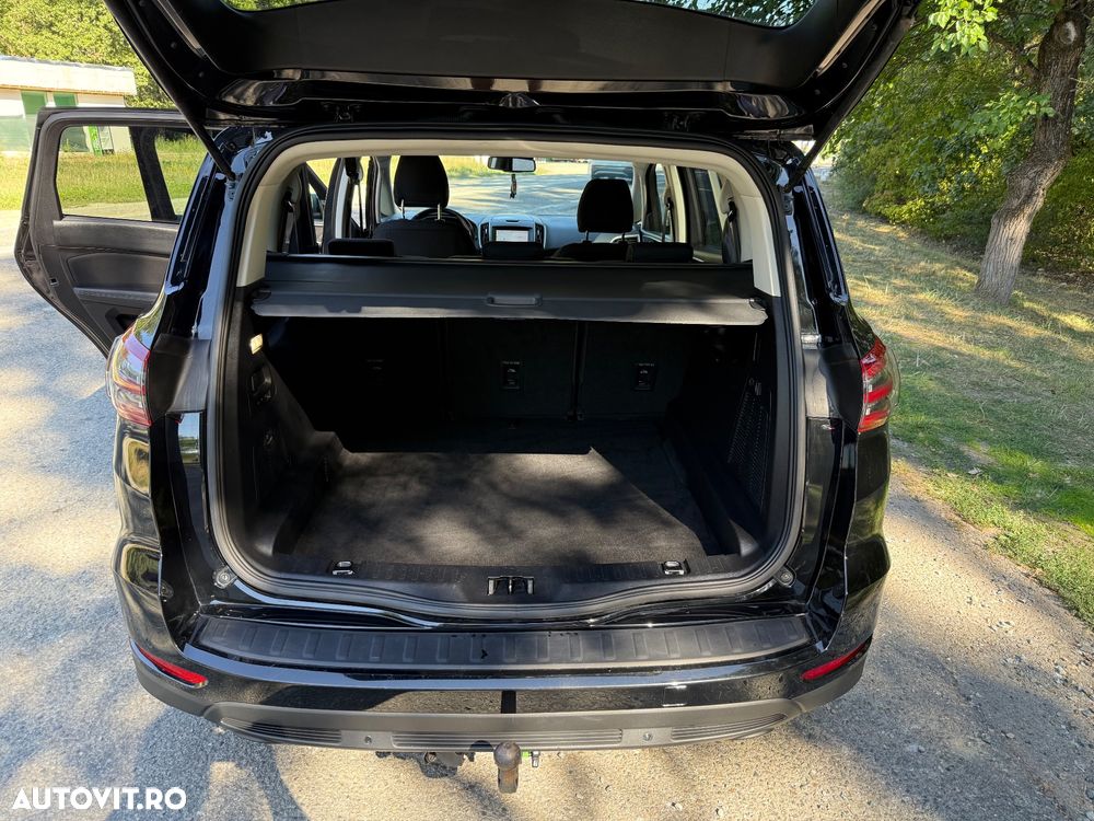 Ford S-Max - 4