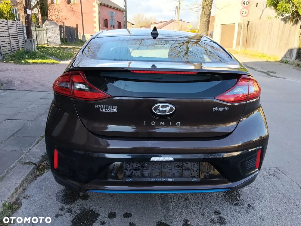 Hyundai IONIQ Plug-in hybrid Platinum - 17