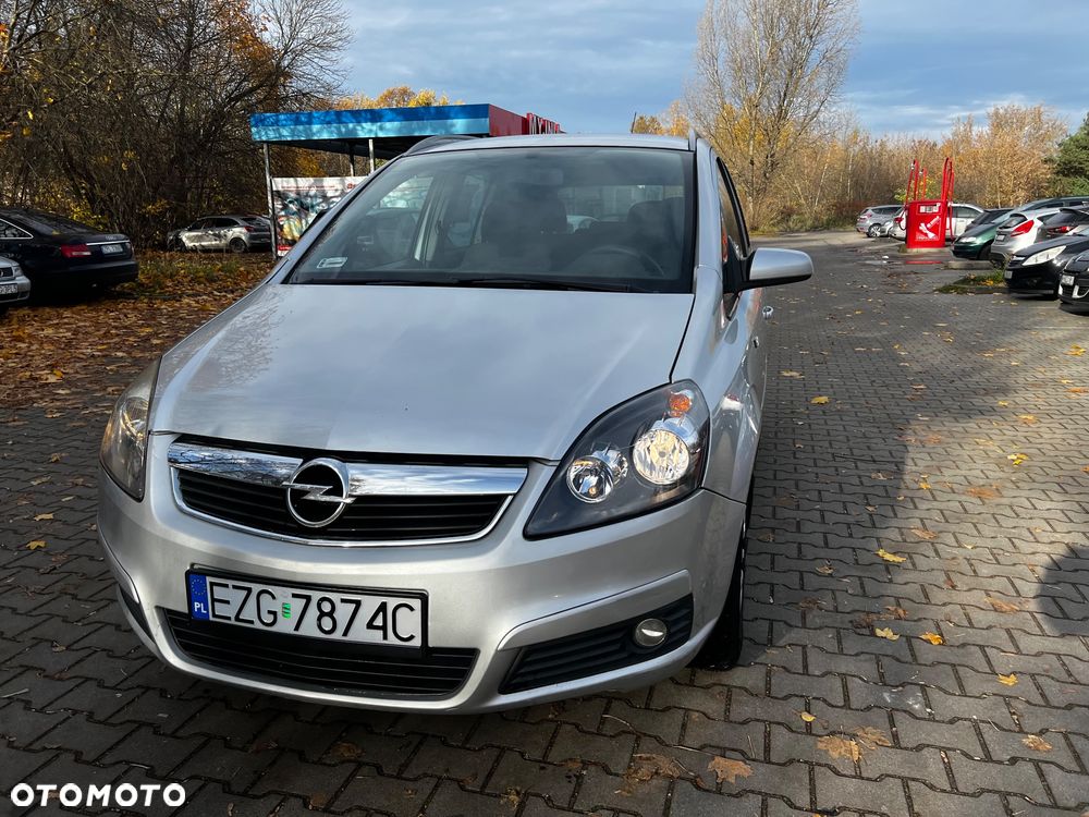 Opel Zafira 1.9 CDTI - 2