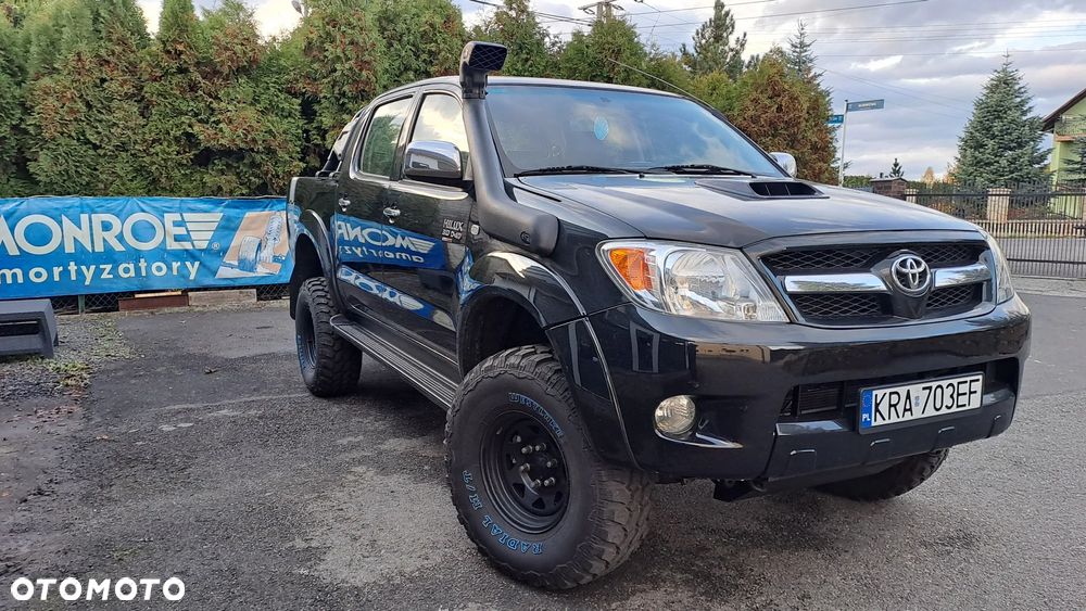 Toyota Hilux - 4