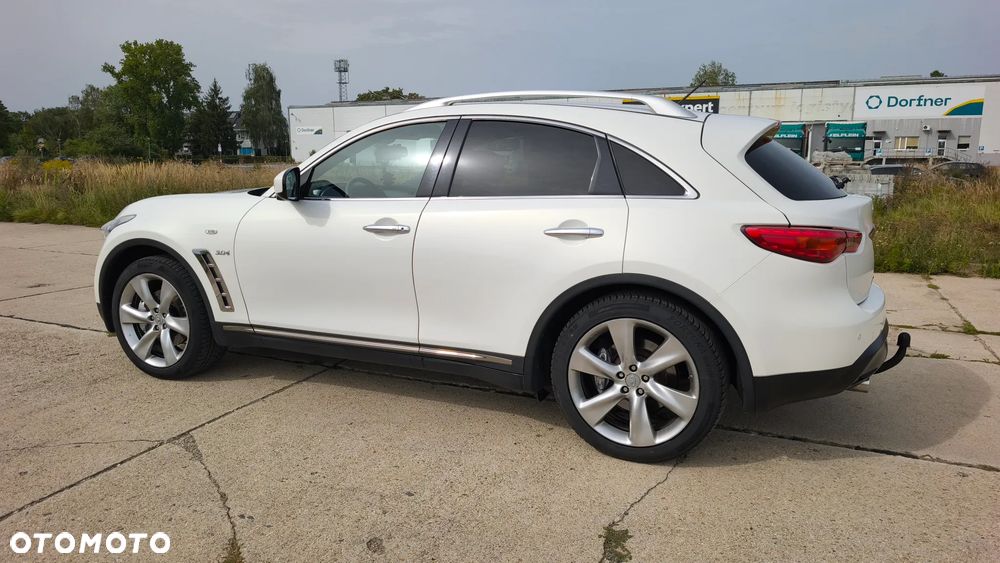 Infiniti QX70 3.0d S Premium - 29