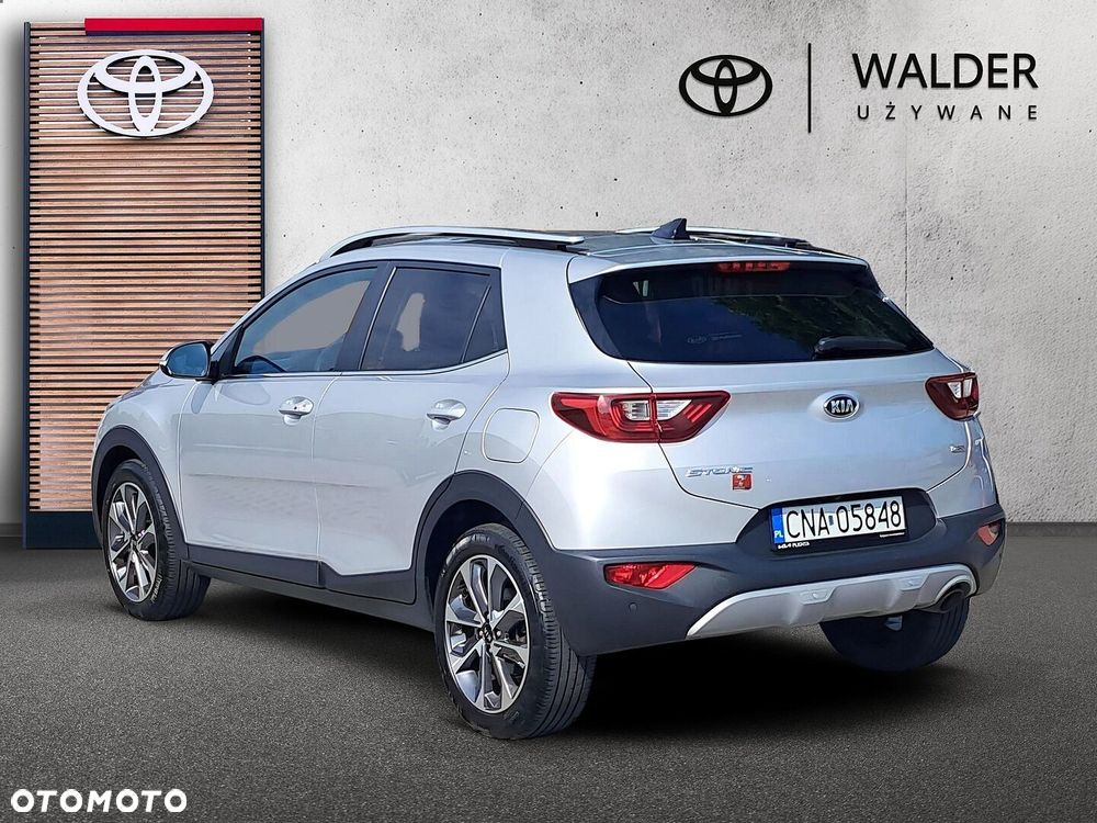 Kia Stonic - 3