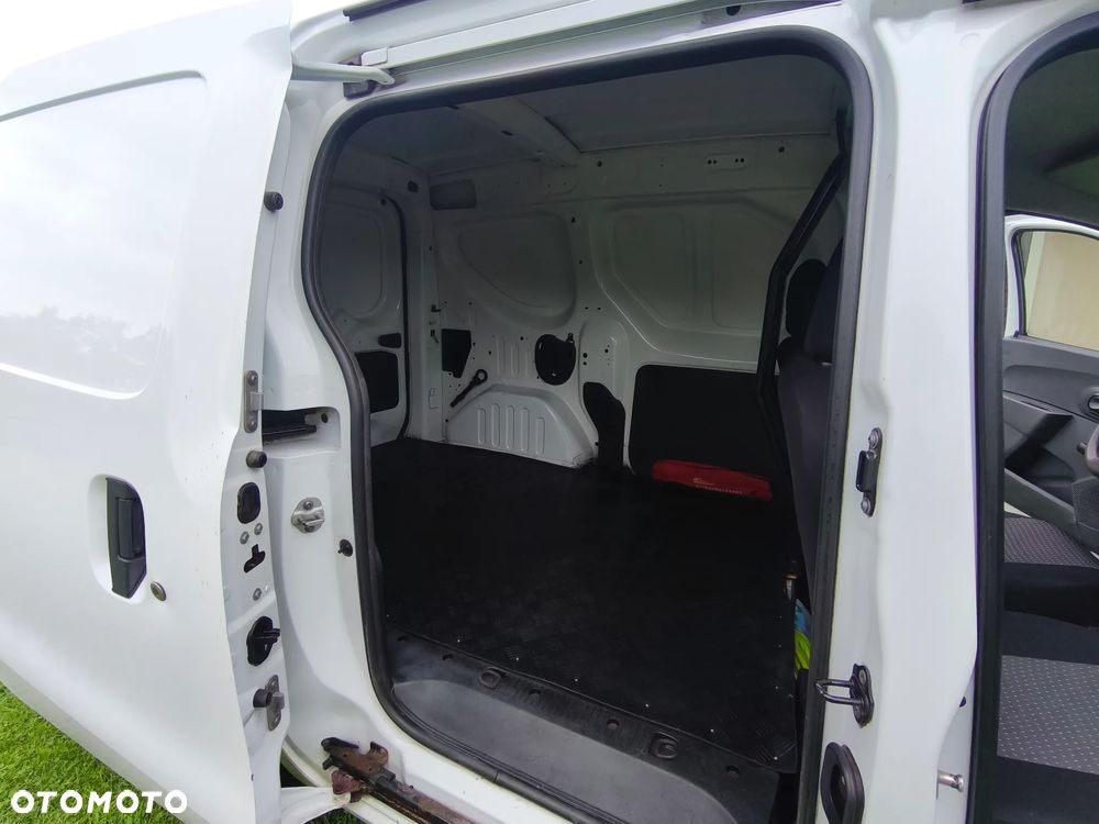 Dacia Dokker - 23